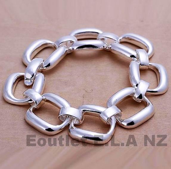 18mm WIDE SQUARE SILVER BRACELET-18cm